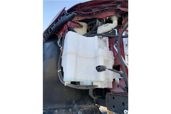 Recambio de deposito limpiaparabrisas para toyota prius (zvw30) 1.8 hybrid referencia OEM IAM 8531547140  