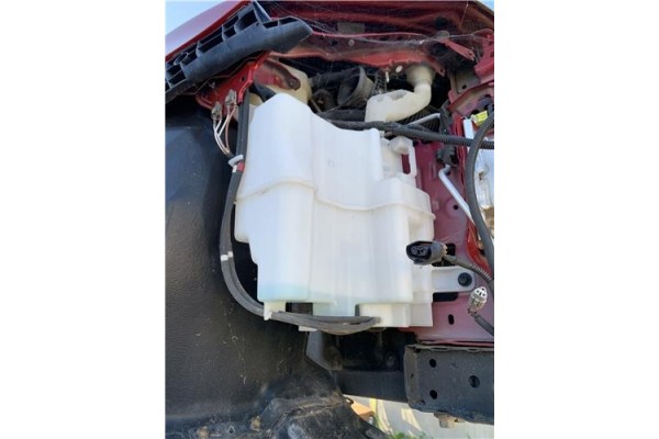 Recambio de deposito limpiaparabrisas para toyota prius (zvw30) 1.8 hybrid referencia OEM IAM 8531547140  