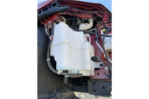 Recambio de deposito limpiaparabrisas para toyota prius (zvw30) 1.8 hybrid referencia OEM IAM 8531547140  