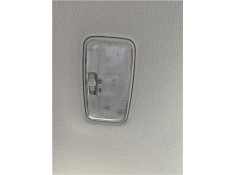Recambio de luz trasero central techo para toyota prius (zvw30) 1.8 hybrid referencia OEM IAM 8124060060B0  