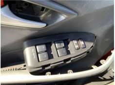 Recambio de mando elevalunas delantero izquierdo para toyota prius (zvw30) 1.8 hybrid referencia OEM IAM 8404033100 4,35E+102 