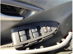 Recambio de mando elevalunas delantero izquierdo para toyota prius (zvw30) 1.8 hybrid referencia OEM IAM 8404033100 4,35E+102 