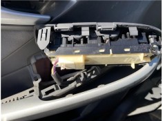 Recambio de mando elevalunas delantero izquierdo para toyota prius (zvw30) 1.8 hybrid referencia OEM IAM 8404033100 4,35E+102 