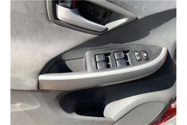 Recambio de mando elevalunas delantero izquierdo para toyota prius (zvw30) 1.8 hybrid referencia OEM IAM 8404033100 4,35E+102 