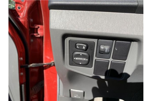 Recambio de mando retrovisor electrico para toyota prius (zvw30) 1.8 hybrid referencia OEM IAM 8487034010  