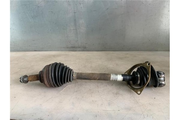 Recambio de palier delantero izquierdo para renault trafic ii furgón (fl) 2.5 dti referencia OEM IAM   