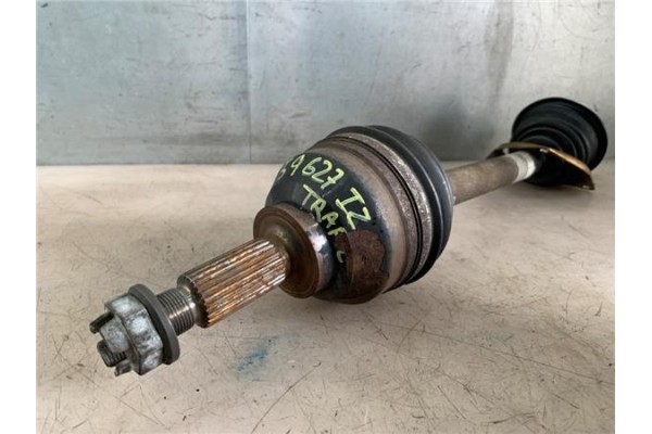 Recambio de palier delantero izquierdo para renault trafic ii furgón (fl) 2.5 dti referencia OEM IAM   