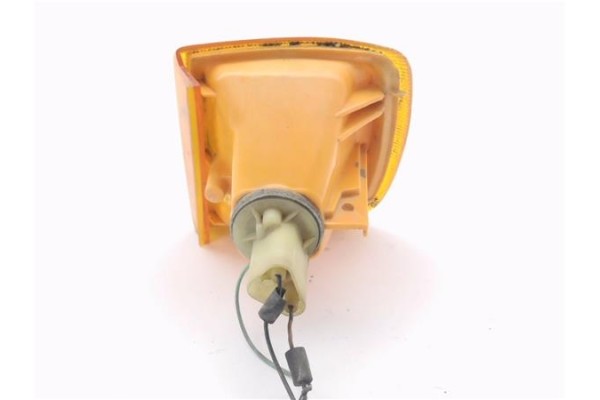 Recambio de intermitente delantero dcho para ford fiesta ii (fbd) 1.6 d (fbd) referencia OEM IAM 11633631D  