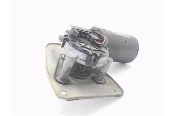 Recambio de motor limpiaparabrisas delantero para ford fiesta ii (fbd) 1.6 d (fbd) referencia OEM IAM 0390241309  
