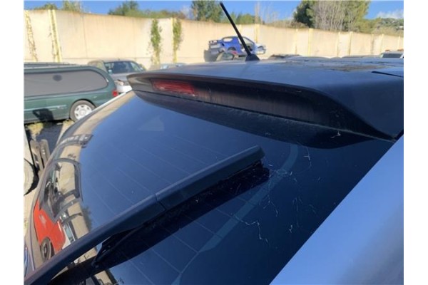 Recambio de aleron trasero para honda fr-v (be) 1.7 referencia OEM IAM 74900SJD003 34271SJD003 