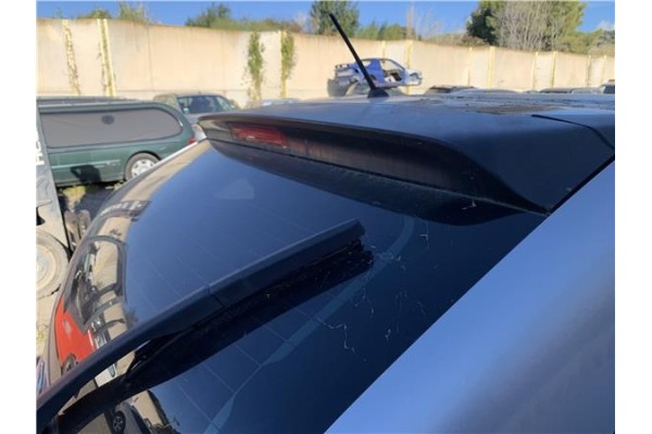 Recambio de aleron trasero para honda fr-v (be) 1.7 referencia OEM IAM 74900SJD003 34271SJD003 