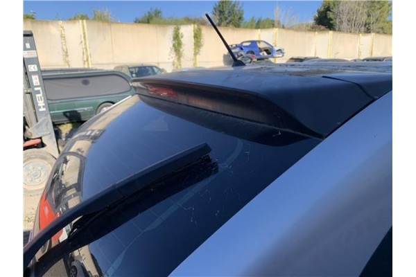 Recambio de aleron trasero para honda fr-v (be) 1.7 referencia OEM IAM 74900SJD003 34271SJD003 