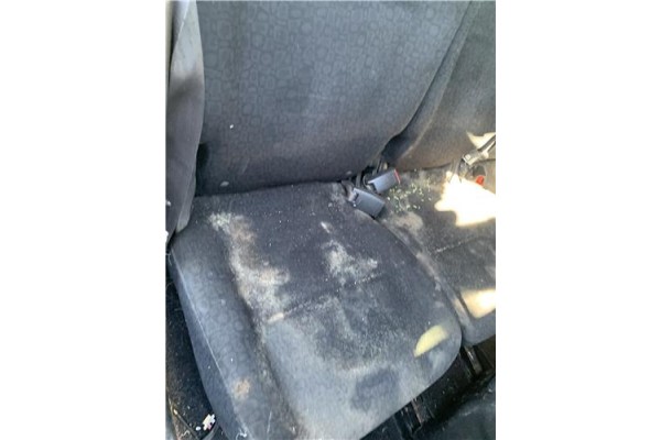 Recambio de asientos trasero derecho para honda fr-v (be) 1.7 referencia OEM IAM 82132SJDJ01ZA  