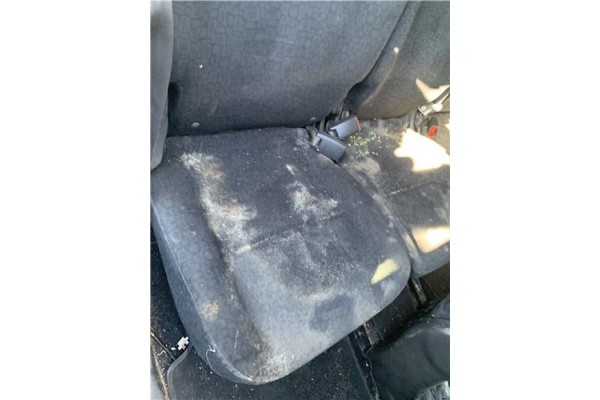 Recambio de asientos trasero derecho para honda fr-v (be) 1.7 referencia OEM IAM 82132SJDJ01ZA  