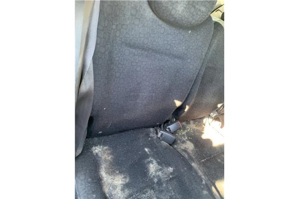 Recambio de asientos trasero derecho para honda fr-v (be) 1.7 referencia OEM IAM 82132SJDJ01ZA  