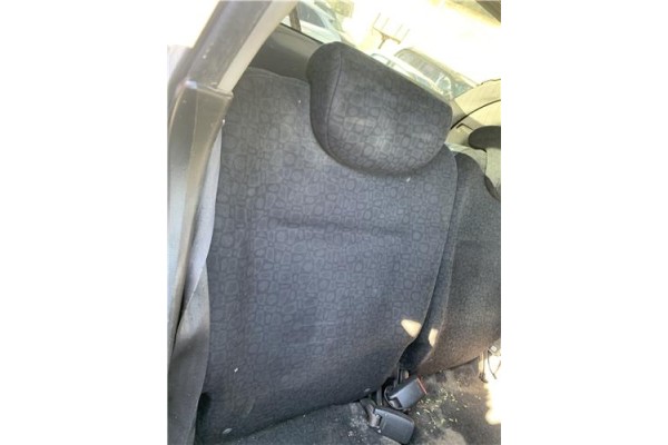 Recambio de asientos trasero derecho para honda fr-v (be) 1.7 referencia OEM IAM 82132SJDJ01ZA  