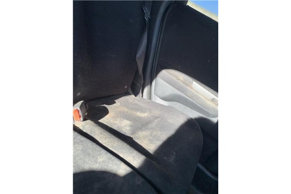 Recambio de asientos trasero izquierdo para honda fr-v (be) 1.7 referencia OEM IAM 82532SJDJ01ZA  