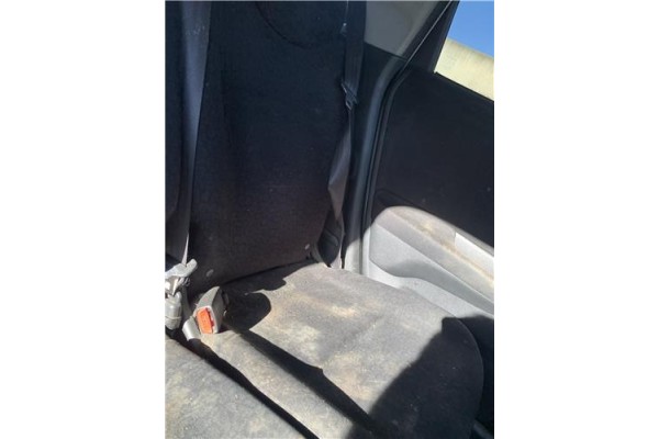 Recambio de asientos trasero izquierdo para honda fr-v (be) 1.7 referencia OEM IAM 82532SJDJ01ZA  