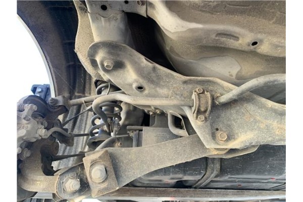 Recambio de barra estabilizadora trasero para honda fr-v (be) 1.7 referencia OEM IAM 52300SJFG01  