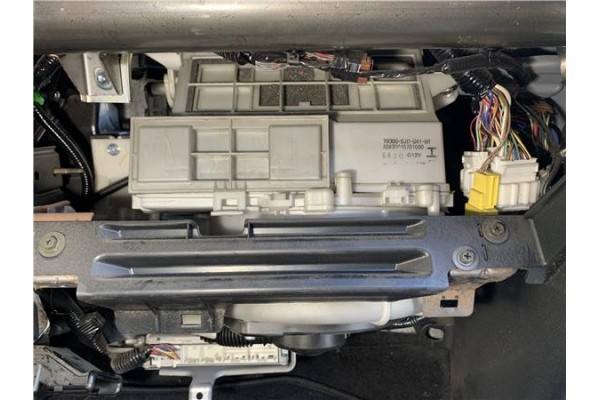 Recambio de carcasa calefaccion para honda fr-v (be) 1.7 referencia OEM IAM 79300SJDG41M1 A34300A5701000 