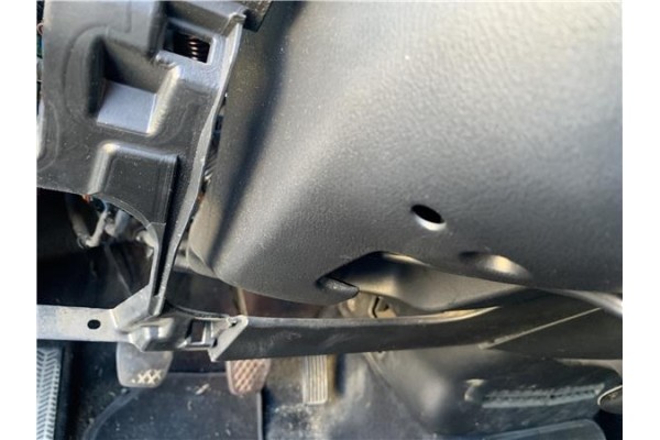 Recambio de embellecedor columna direccion para honda fr-v (be) 1.7 referencia OEM IAM 77360SJDG01ZA 77350SJDG01ZA 