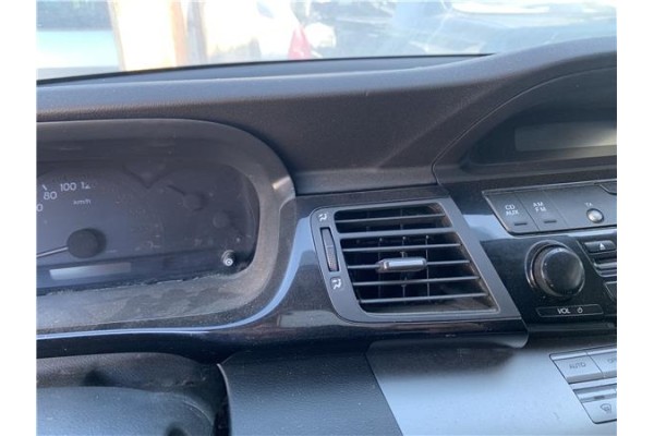 Recambio de embellecedor cuadro instrumentos para honda fr-v (be) 1.7 referencia OEM IAM 77620SJDG01ZD  