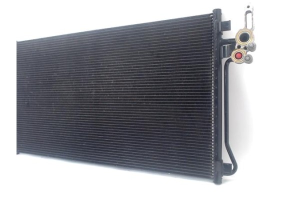 Recambio de radiador aire acondicionado para land rover discovery sport 2.0 basis fwd referencia OEM IAM LR023921  