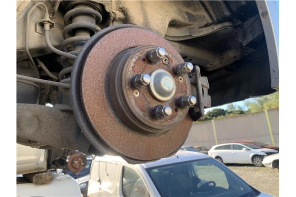 Recambio de mangueta trasero izquierda para honda fr-v (be) 1.7 referencia OEM IAM 52215SJF000  