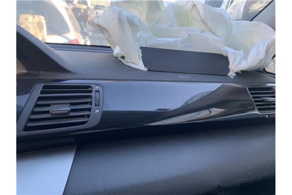 Recambio de rejilla entrada de aire para honda fr-v (be) 1.7 referencia OEM IAM 77630SJDG01ZD  