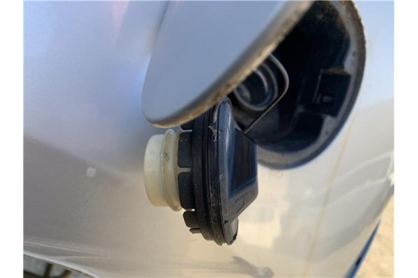 Recambio de tapon combustible para honda fr-v (be) 1.7 referencia OEM IAM BD27A 17670SAAE31 