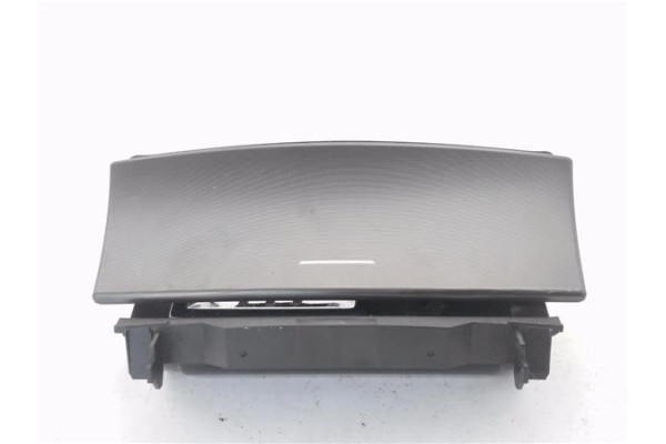 Recambio de cenicero para mercedes-benz clase c (bm 203) sportcoupe 1.8 c 200 compressor (203.742) referencia OEM IAM A203680525