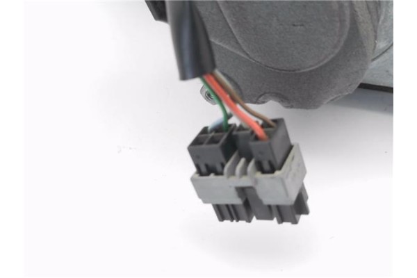 Recambio de retrovisor electrico izquierdo para citroen xsara berlina 2.0 hdi 90 referencia OEM IAM 9636882277 E2017002 