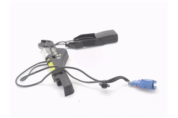 Recambio de anclaje cinturon delantero izquierdo para citroen c3 1.4 i referencia OEM IAM 9640676877 TRW33022955 