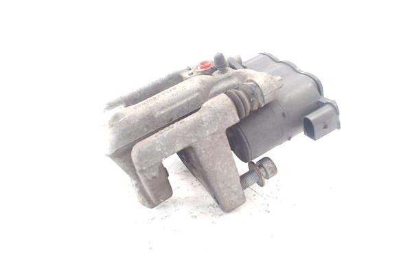 Recambio de pinza freno trasero derecha para peugeot 3008 1.6 pure tech referencia OEM IAM AD777015  