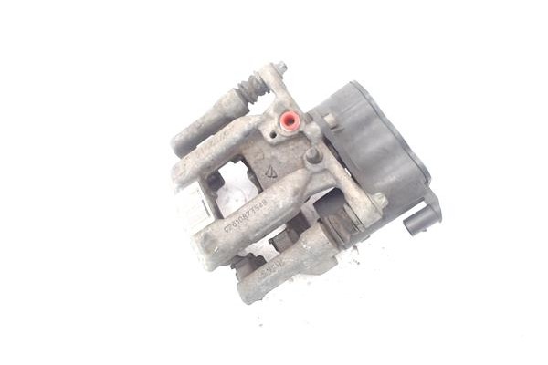 Recambio de pinza freno trasero derecha para peugeot 3008 1.6 pure tech referencia OEM IAM AD777015  