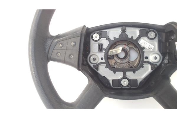 Recambio de volante para mercedes-benz clase b (bm 245) 1.7 170 (245.232) referencia OEM IAM 61821340  