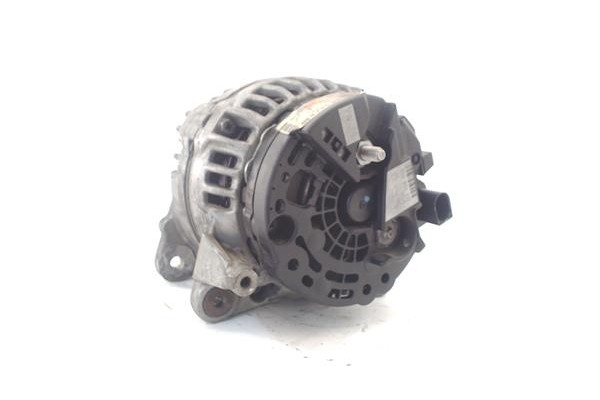 Recambio de alternador para volkswagen passat berlina (3b3) 1.9 tdi referencia OEM IAM 028903031  