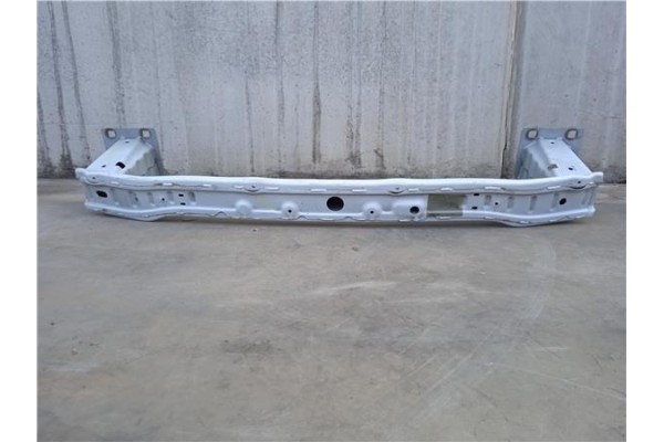 Recambio de refuerzo paragolpes para land rover discovery sport 2.0 basis fwd referencia OEM IAM LR059013  
