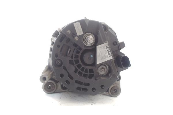 Recambio de alternador para volkswagen passat berlina (3b3) 1.9 tdi referencia OEM IAM 028903031  