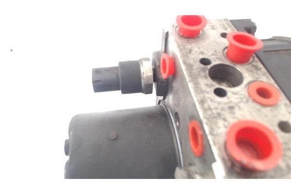 Recambio de nucleo abs para volkswagen passat berlina (3b3) 1.9 tdi referencia OEM IAM 4B0614517G  