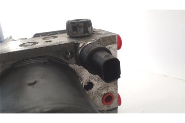 Recambio de nucleo abs para volkswagen passat berlina (3b3) 1.9 tdi referencia OEM IAM 4B0614517G  
