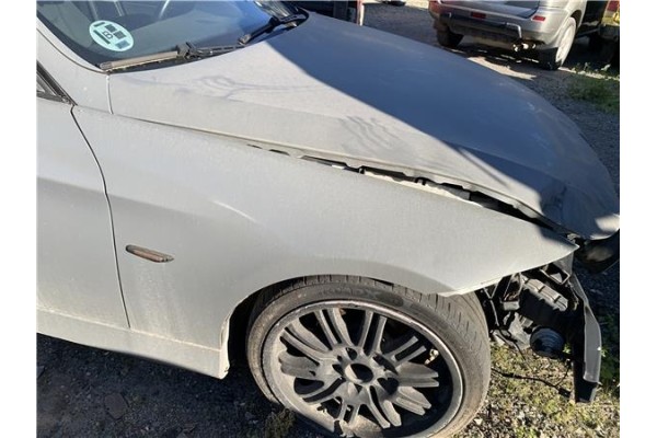 Recambio de aleta delantero derecha para bmw serie 3 berlina (e90) 3.0 330d referencia OEM IAM 41355A55AF4 41357135680 