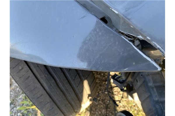 Recambio de aleta delantero derecha para bmw serie 3 berlina (e90) 3.0 330d referencia OEM IAM 41355A55AF4 41357135680 