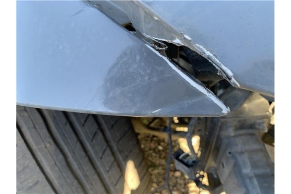 Recambio de aleta delantero derecha para bmw serie 3 berlina (e90) 3.0 330d referencia OEM IAM 41355A55AF4 41357135680 