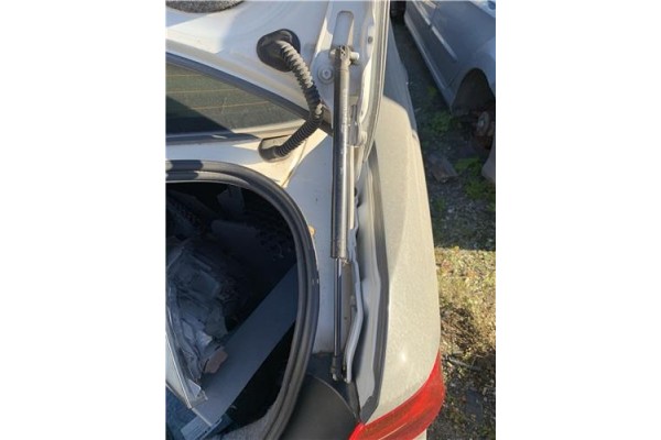Recambio de amortiguador tapa maletero para bmw serie 3 berlina (e90) 3.0 330d referencia OEM IAM RBM002 320N18053 