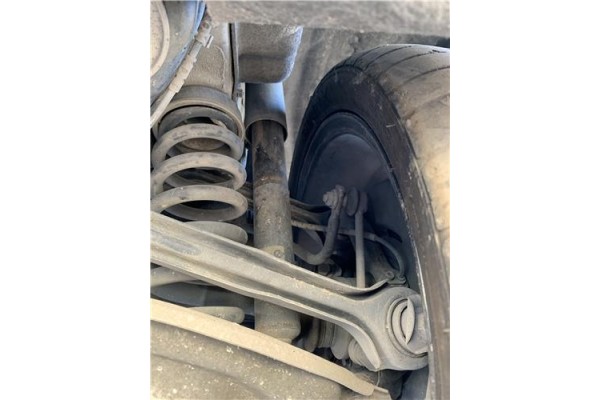 Recambio de amortiguador trasero derecho para bmw serie 3 berlina (e90) 3.0 330d referencia OEM IAM 3352677172901 10541314 