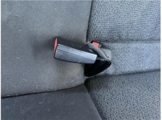 ANCLAJE CINTURON TRASERO DERECHO 7127224 30524861C 