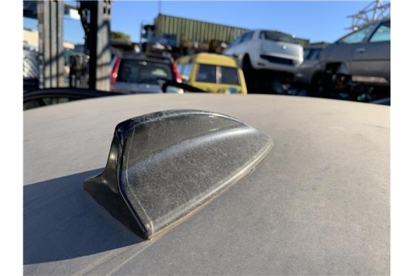 Recambio de antena electrica para bmw serie 3 berlina (e90) 3.0 330d referencia OEM IAM 65206959146 65206955555 