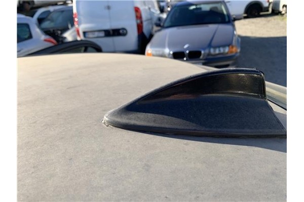 Recambio de antena electrica para bmw serie 3 berlina (e90) 3.0 330d referencia OEM IAM 65206959146 65206955555 