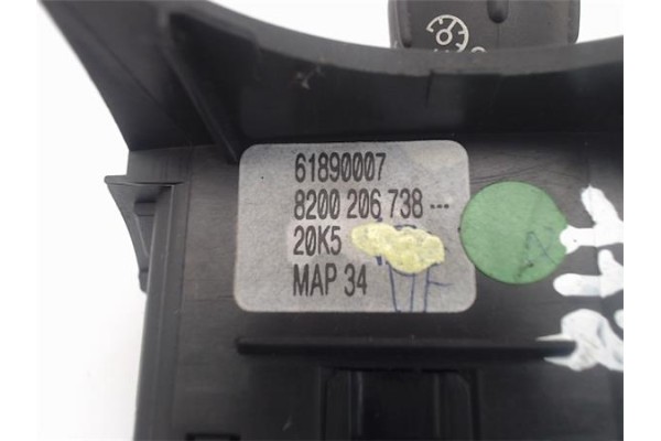 Recambio de mando de luces para renault scenic ii (jm) referencia OEM IAM 8200206738 61890007 